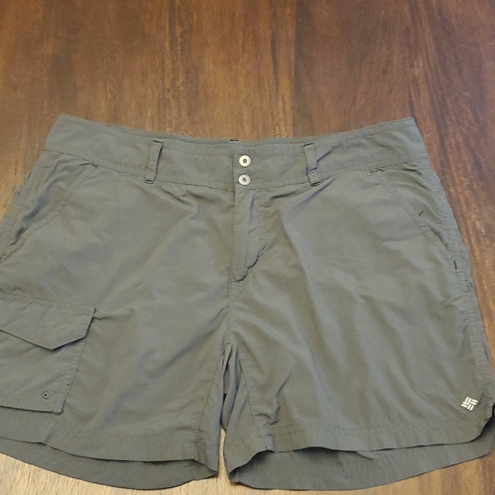 Womens Columbia Shorts